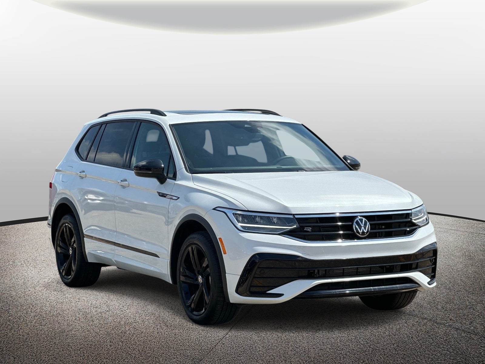 2023 Volkswagen Tiguan 2.0T SE R-Line Black 4MOTION