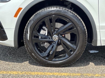 2023 Volkswagen Tiguan 2.0T SE R-Line Black 4MOTION