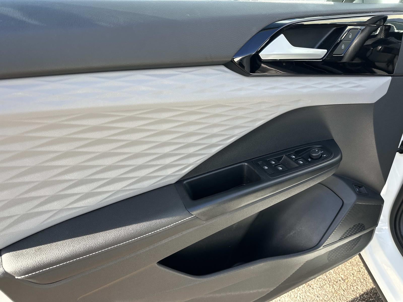 2024 Volkswagen Taos S 4MOTION