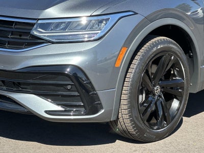 2023 Volkswagen Tiguan 2.0T SE R-Line Black FWD