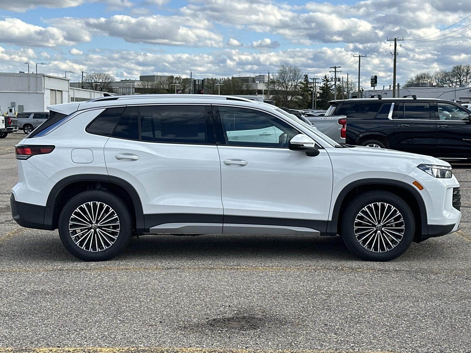 2026 Volkswagen Tiguan 2.0T S