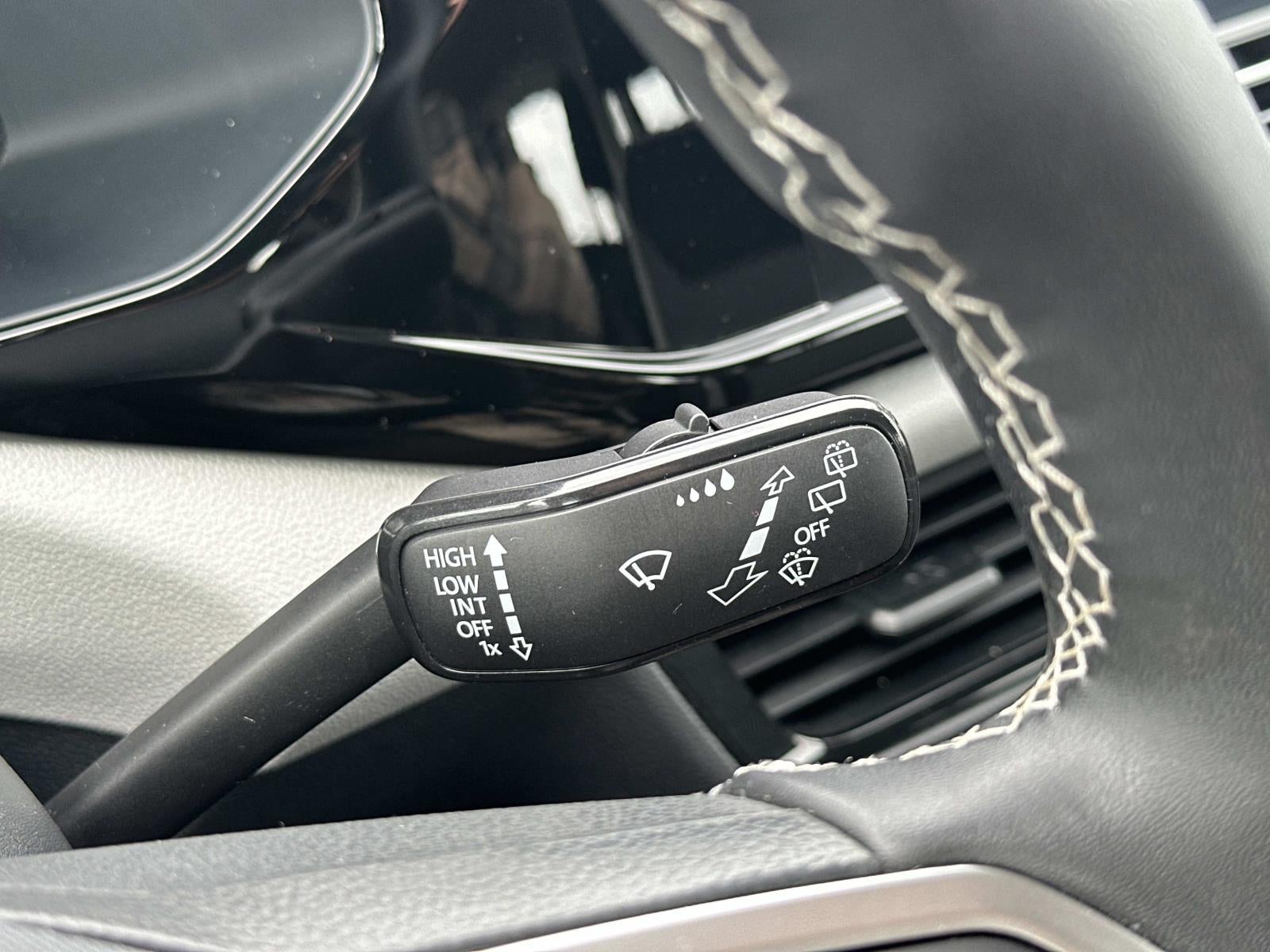 2023 Volkswagen Taos S FWD