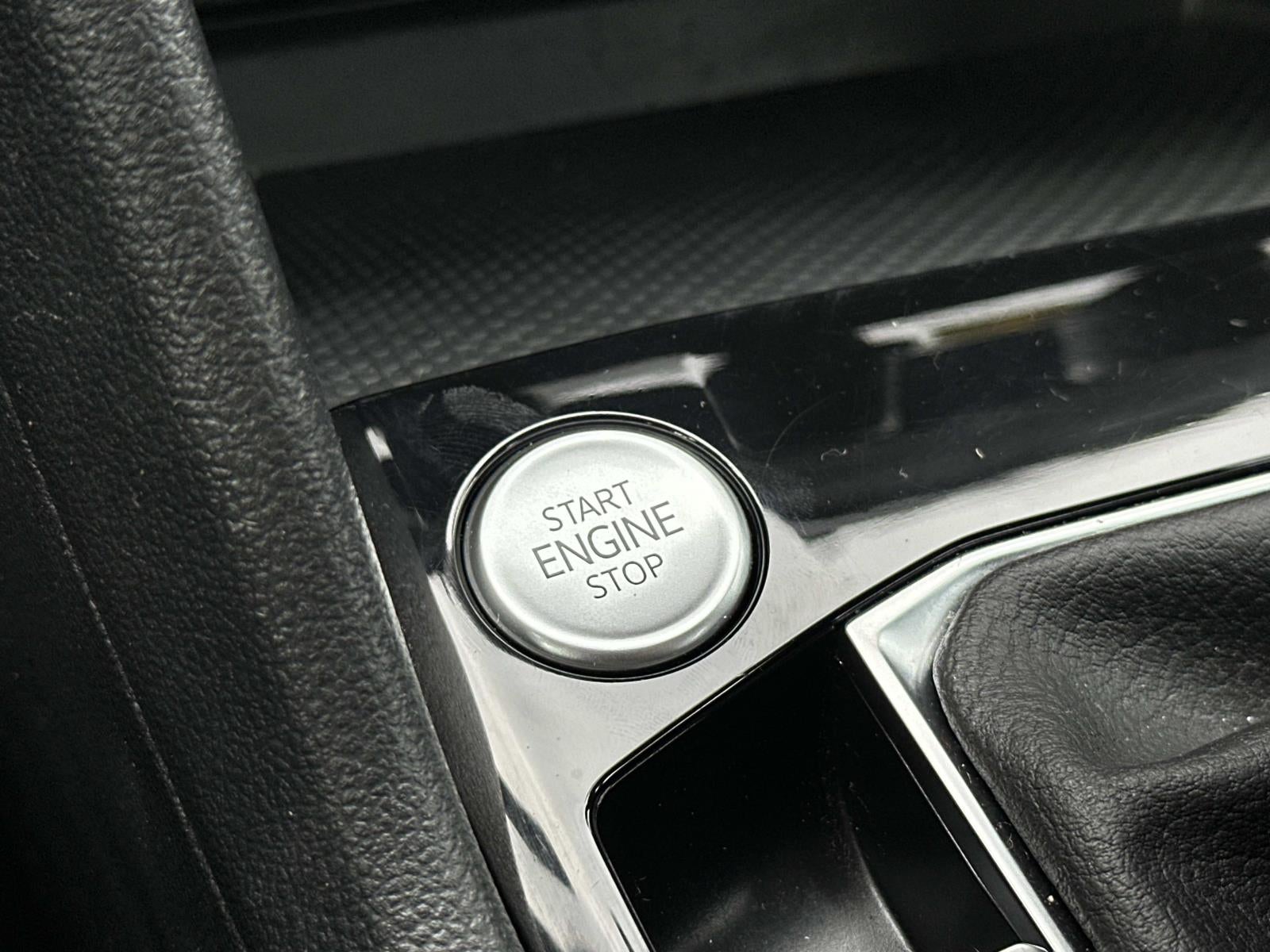 2023 Volkswagen Taos S FWD