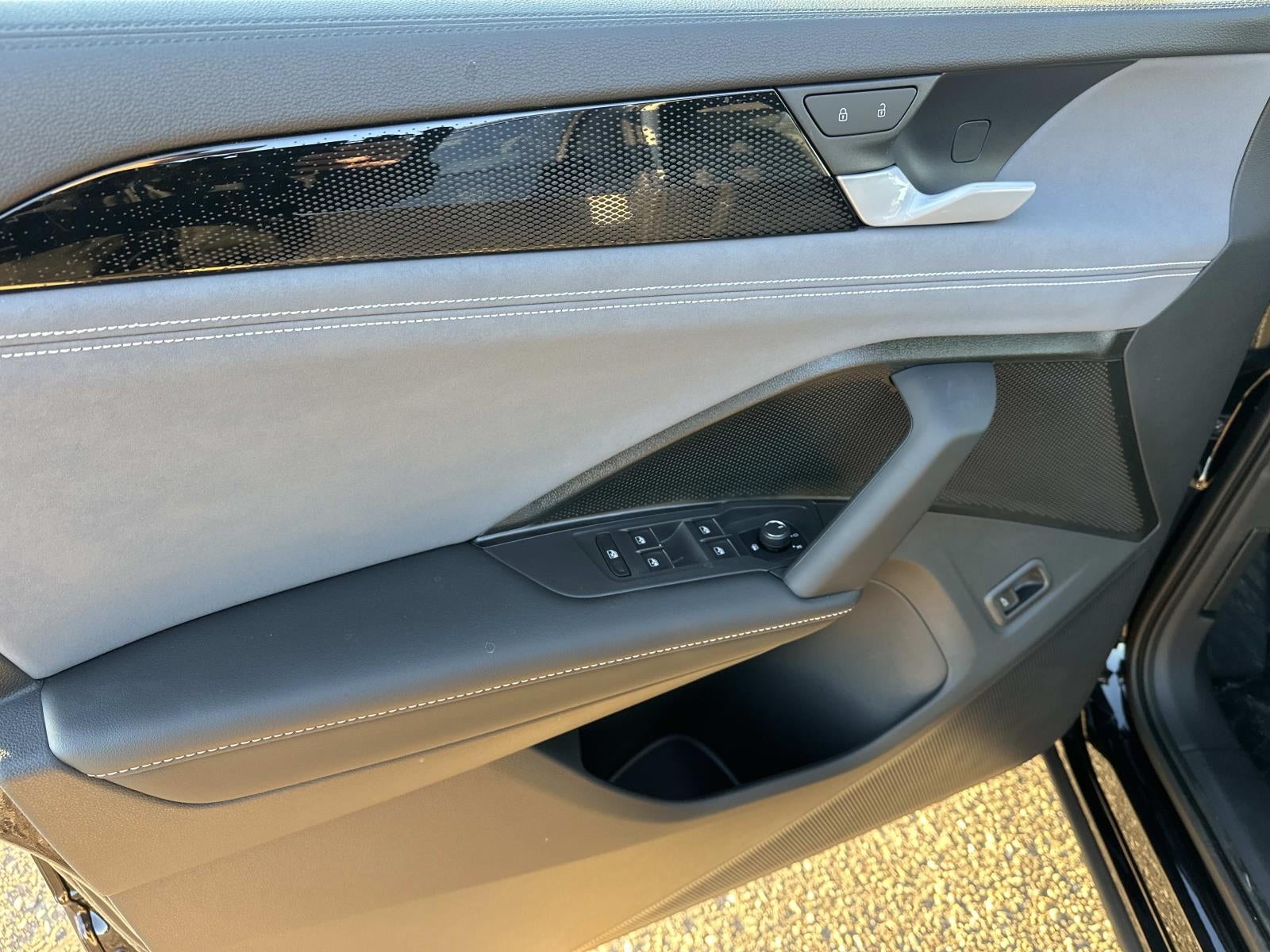 2026 Volkswagen Tiguan 2.0T SE 4MOTION