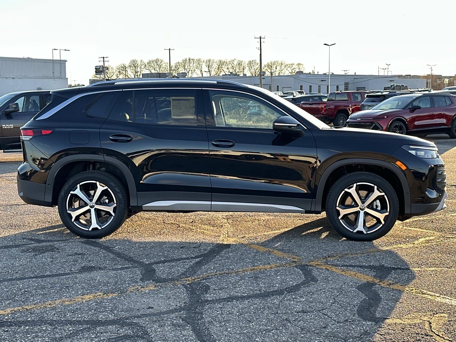 2026 Volkswagen Tiguan 2.0T SE 4MOTION