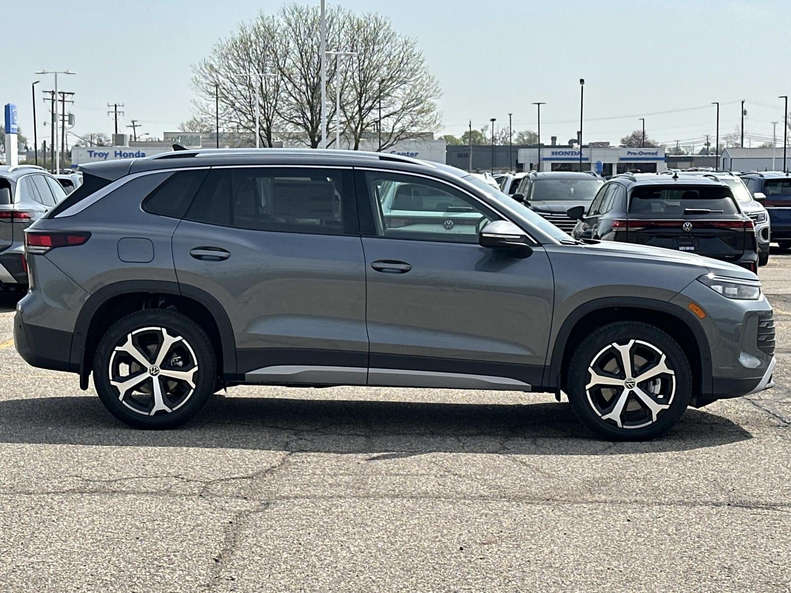 2026 Volkswagen Tiguan SE 4MOTION