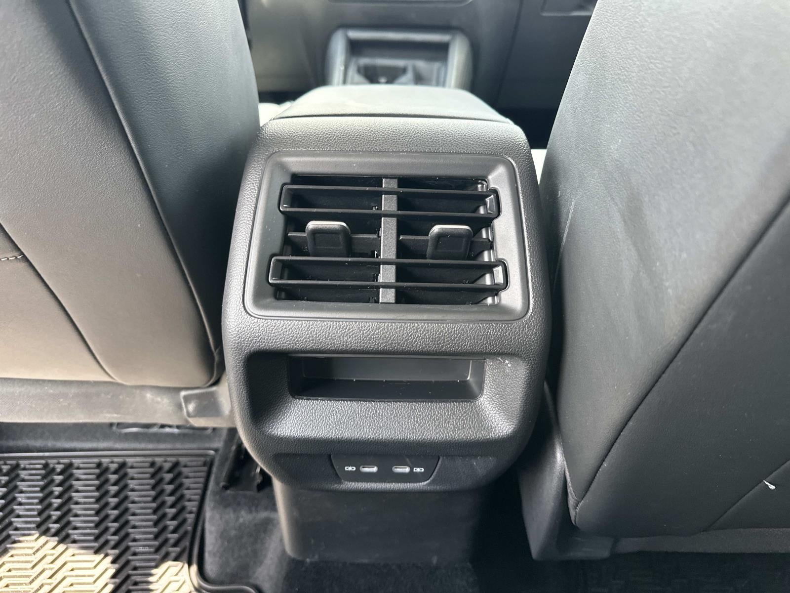 2025 Volkswagen Tiguan 2.0T SE 4MOTION