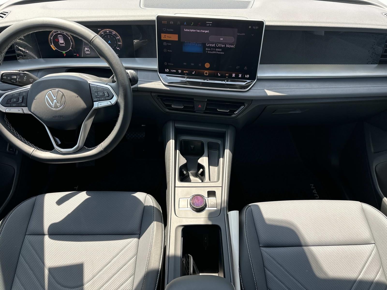 2025 Volkswagen Tiguan 2.0T SE 4MOTION