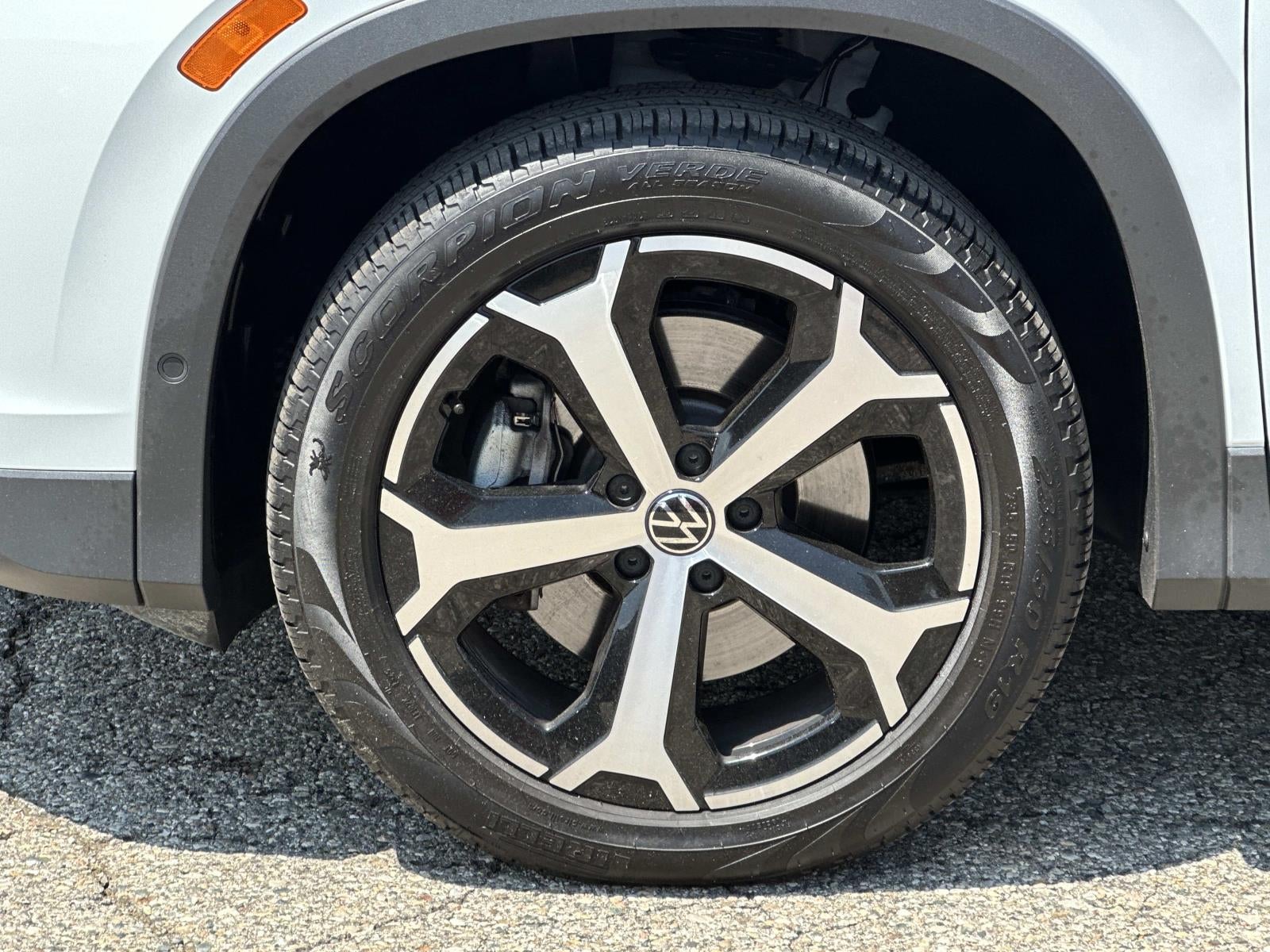 2025 Volkswagen Tiguan 2.0T SE 4MOTION