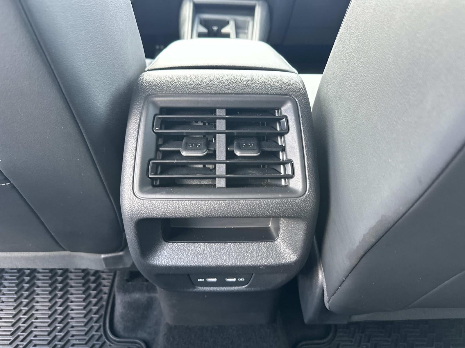 2025 Volkswagen Tiguan 2.0T SE 4MOTION
