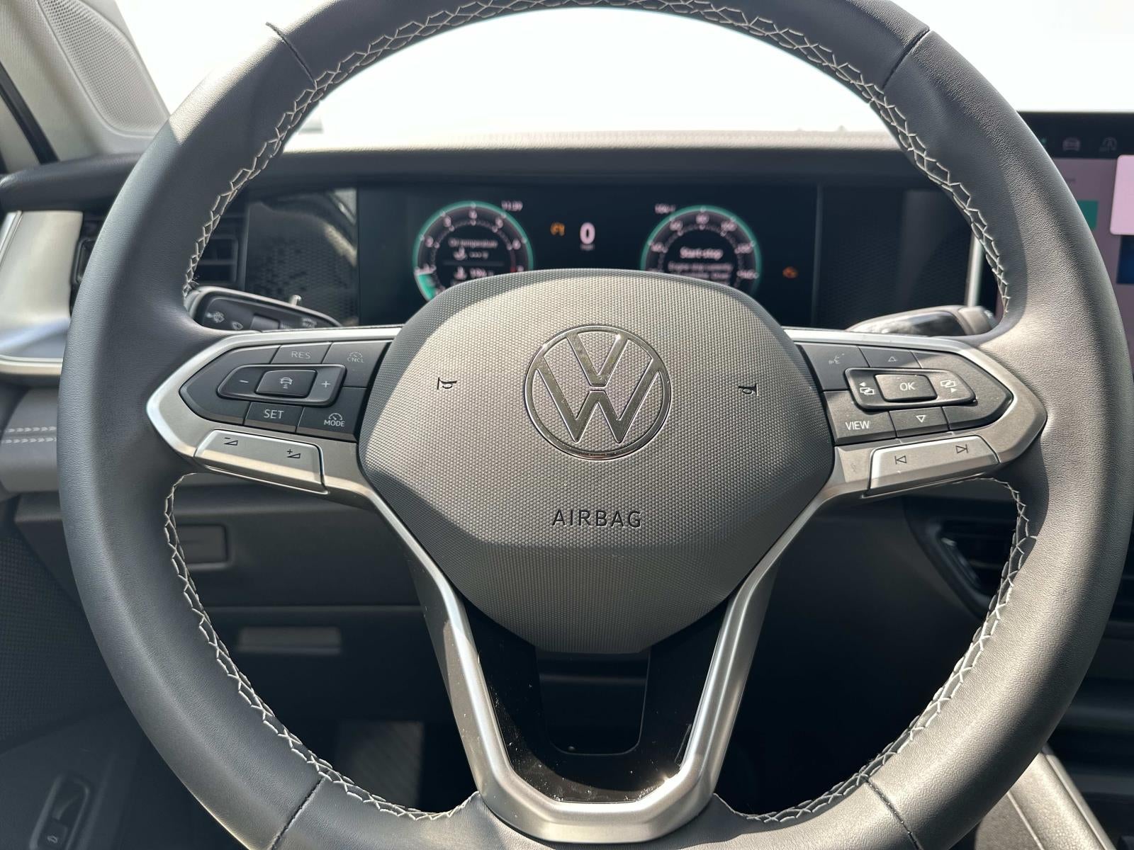 2025 Volkswagen Tiguan 2.0T SE 4MOTION