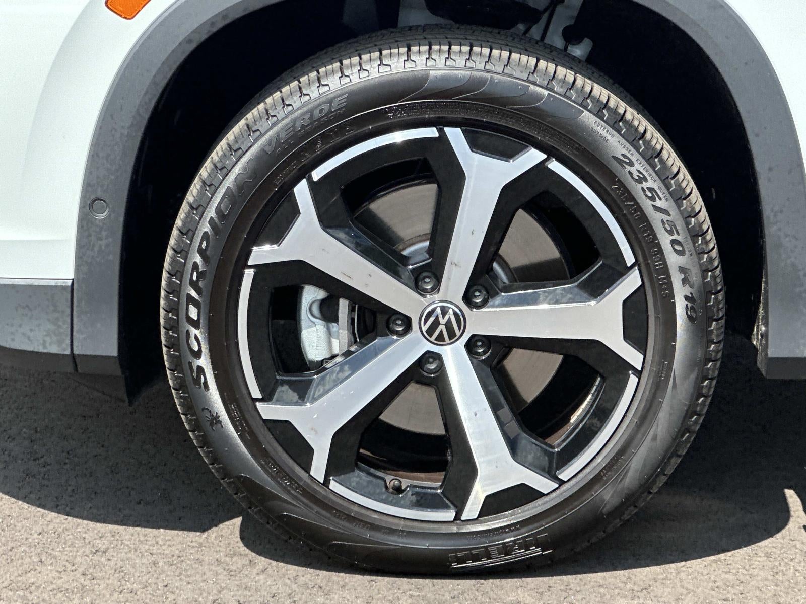 2025 Volkswagen Tiguan 2.0T SE 4MOTION