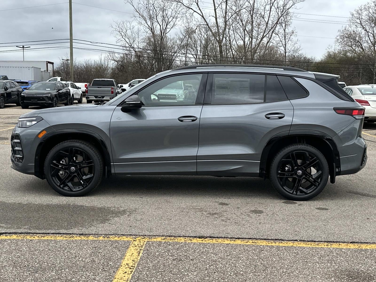 2026 Volkswagen Tiguan SE R-Line Black 4MOTION