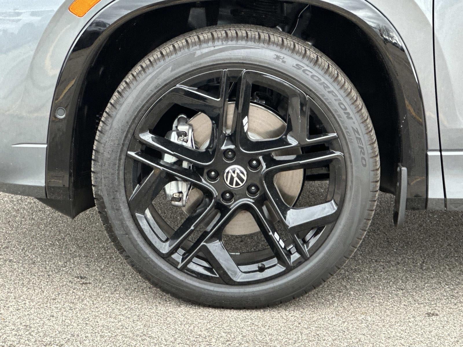 2026 Volkswagen Tiguan SE R-Line Black 4MOTION