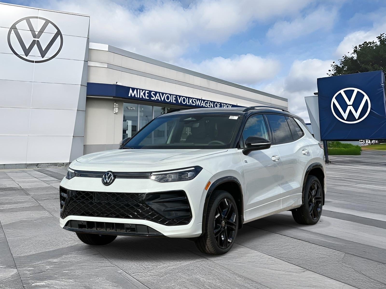 2026 Volkswagen Tiguan SE R-Line Black 4MOTION