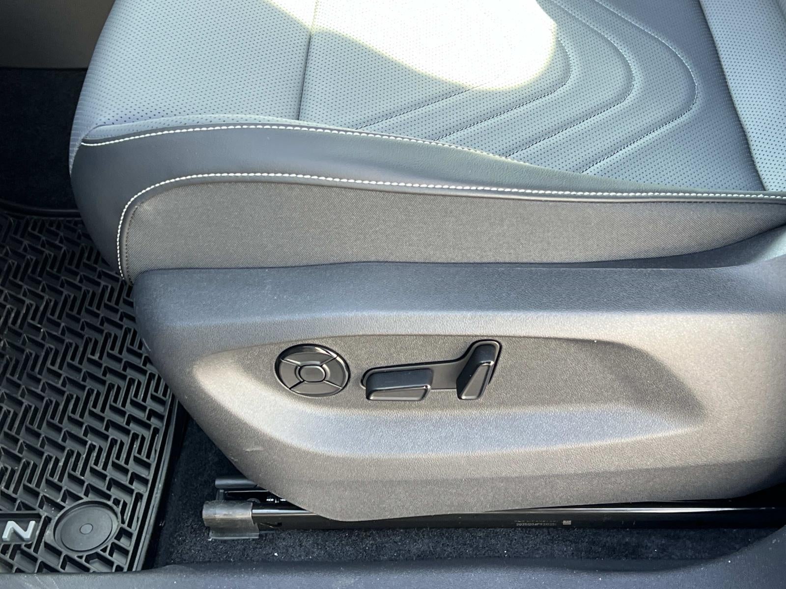 2026 Volkswagen Tiguan 2.0T SE R-Line Black 4MOTION