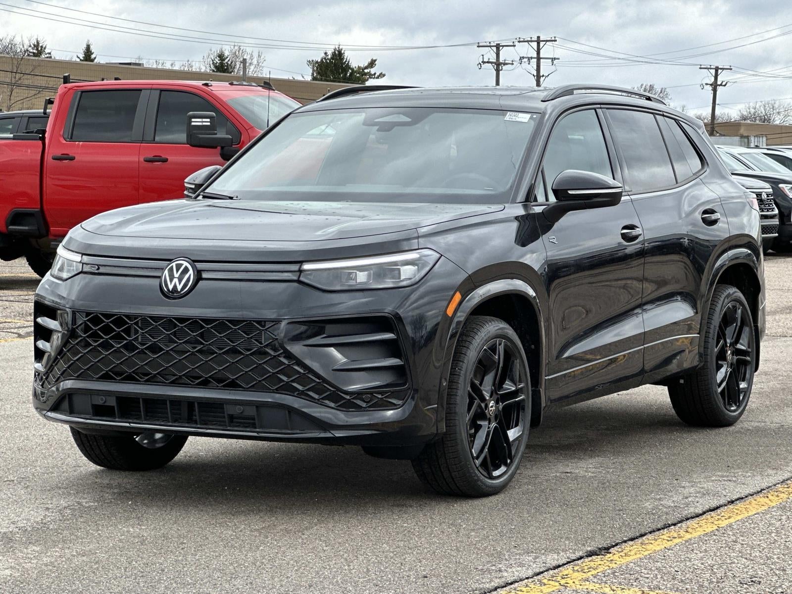 2026 Volkswagen Tiguan SE R-Line Black 4MOTION