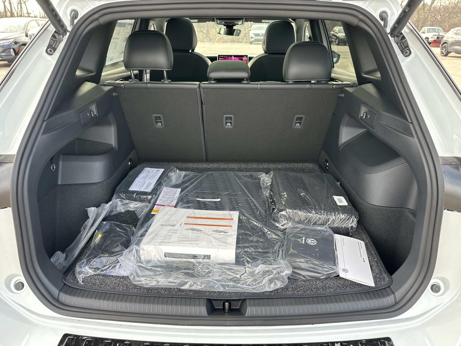 2026 Volkswagen Tiguan SE R-Line Black 4MOTION