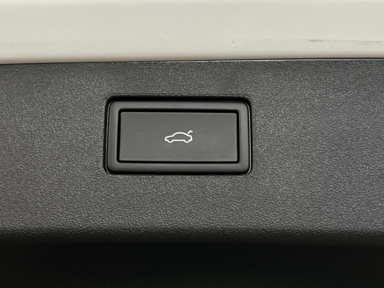 2026 Volkswagen Tiguan 2.0T SE R-Line Black 4MOTION