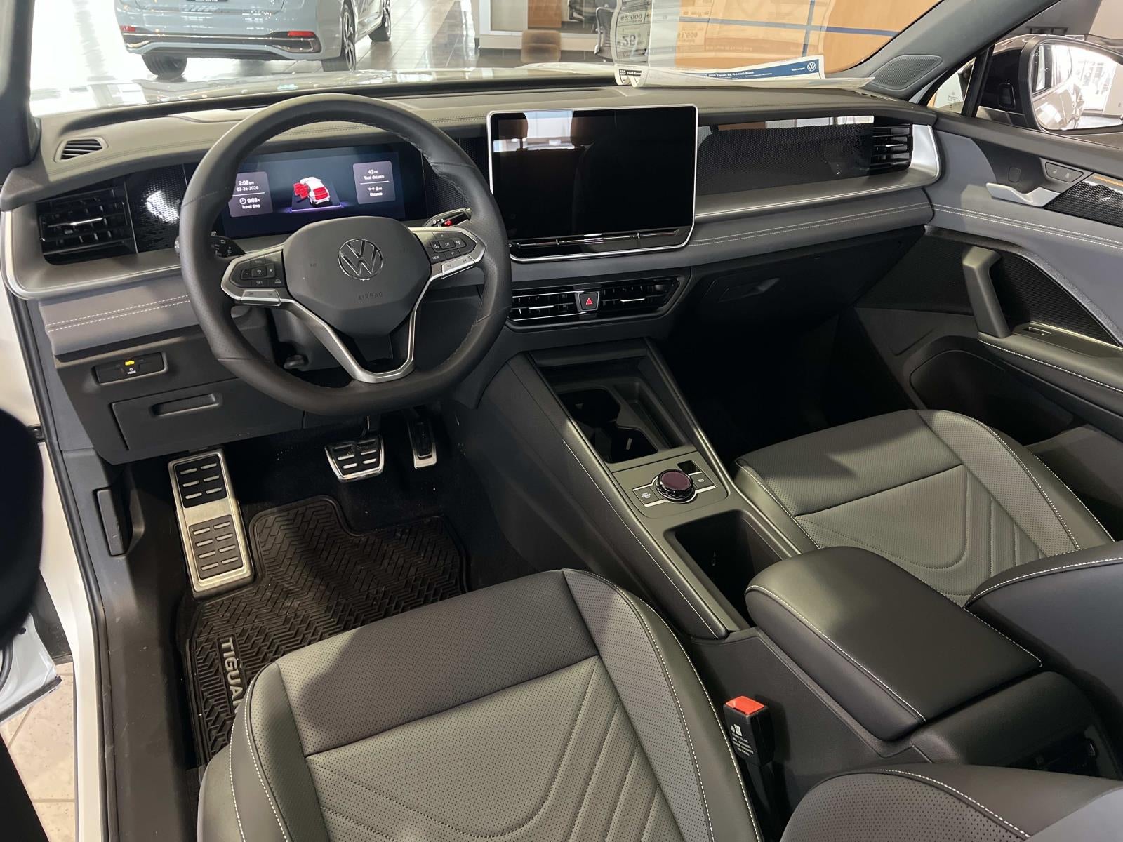 2026 Volkswagen Tiguan 2.0T SE R-Line Black 4MOTION