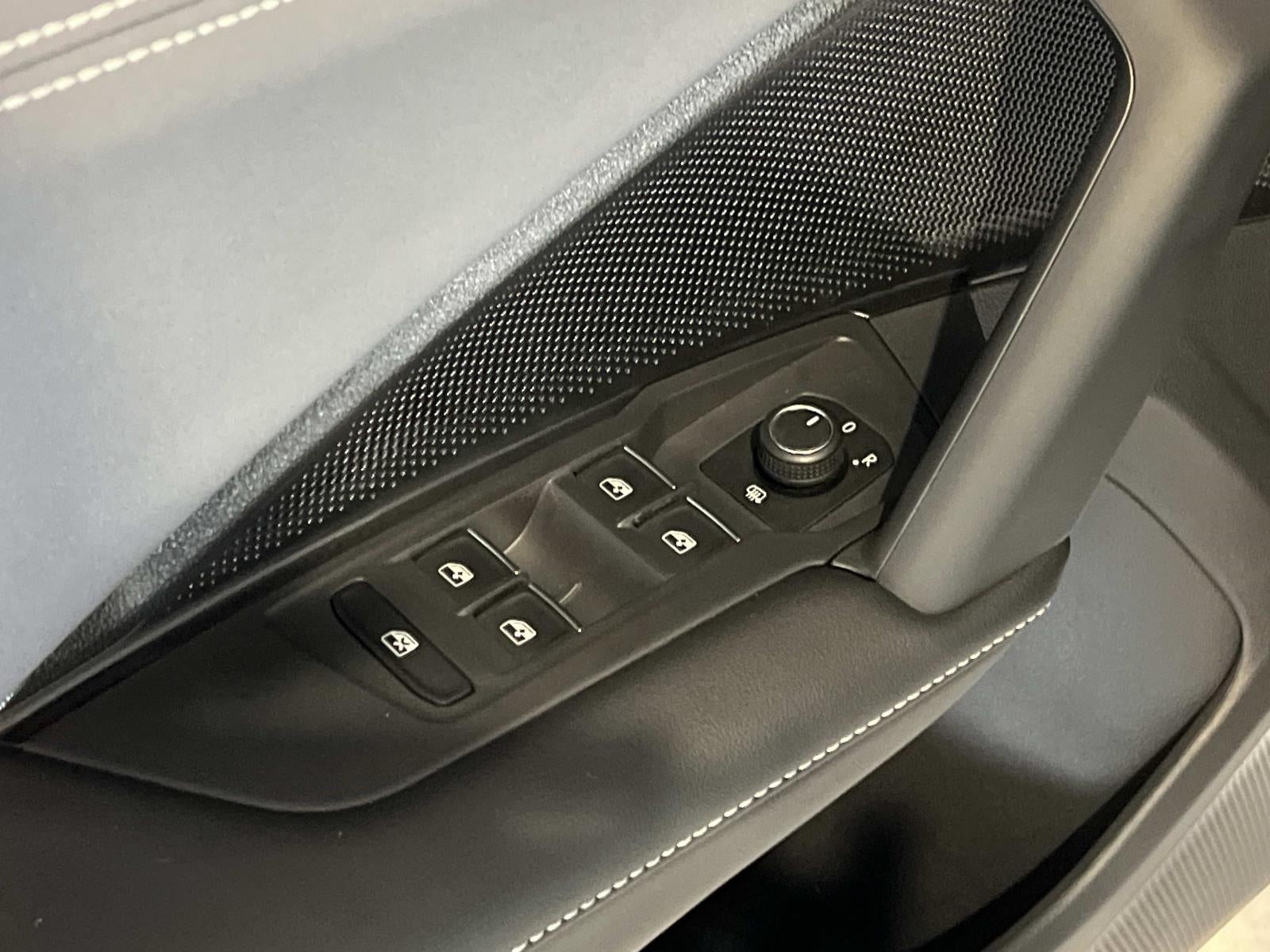 2026 Volkswagen Tiguan 2.0T SE R-Line Black 4MOTION