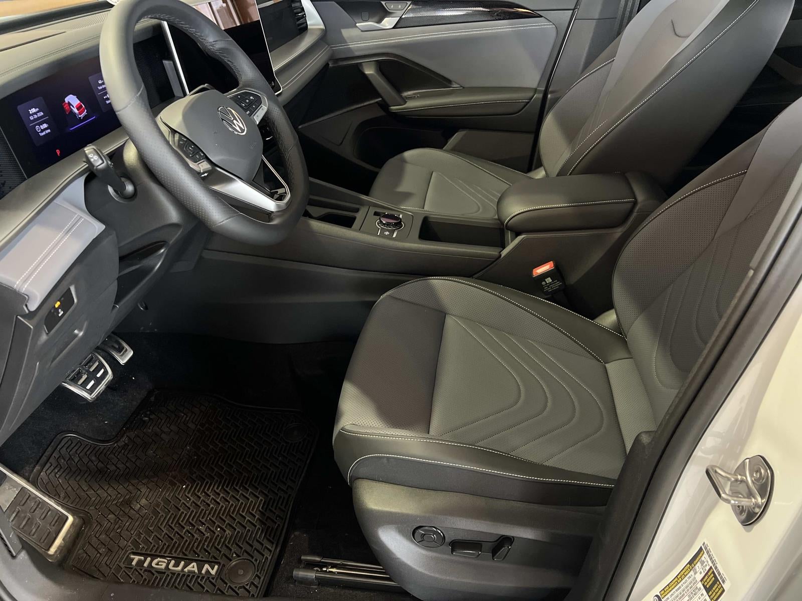 2026 Volkswagen Tiguan 2.0T SE R-Line Black 4MOTION