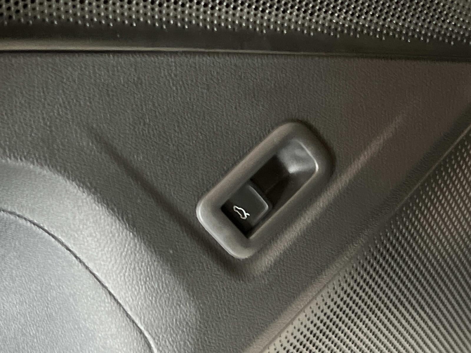 2026 Volkswagen Tiguan 2.0T SE R-Line Black 4MOTION