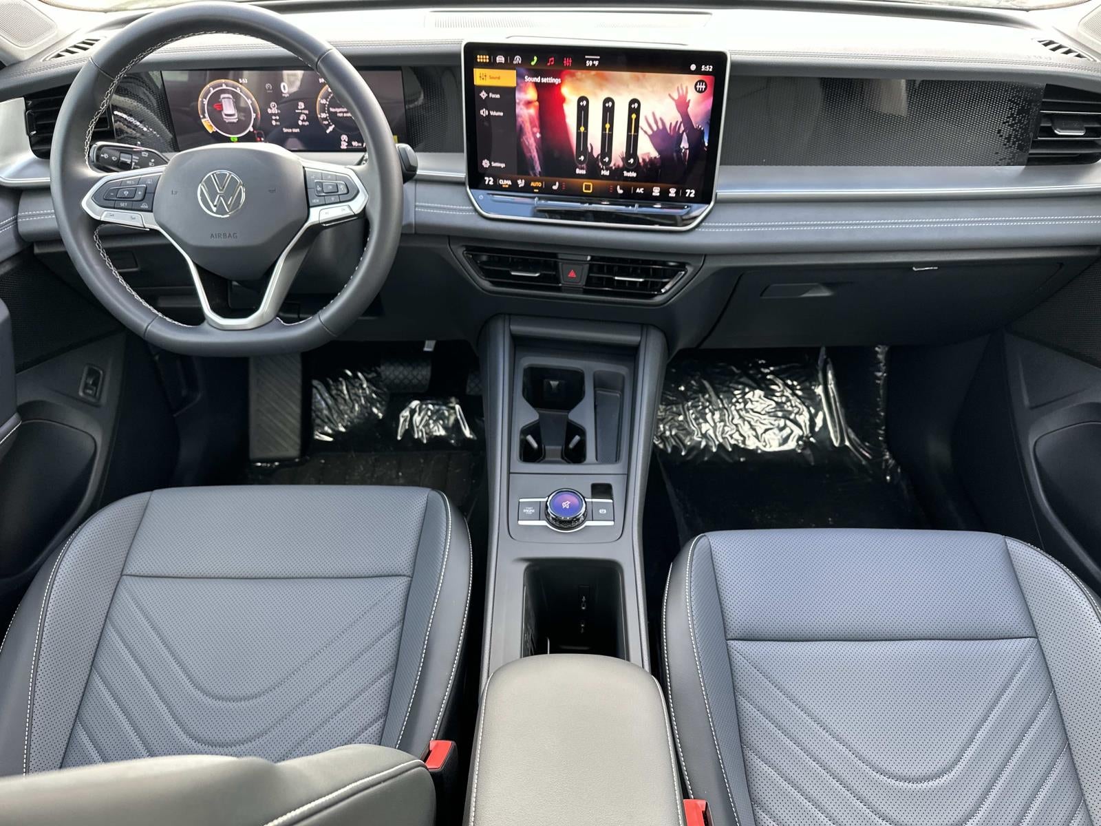 2026 Volkswagen Tiguan 2.0T SE
