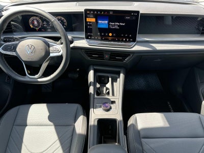 2025 Volkswagen Tiguan 2.0T SE 4MOTION