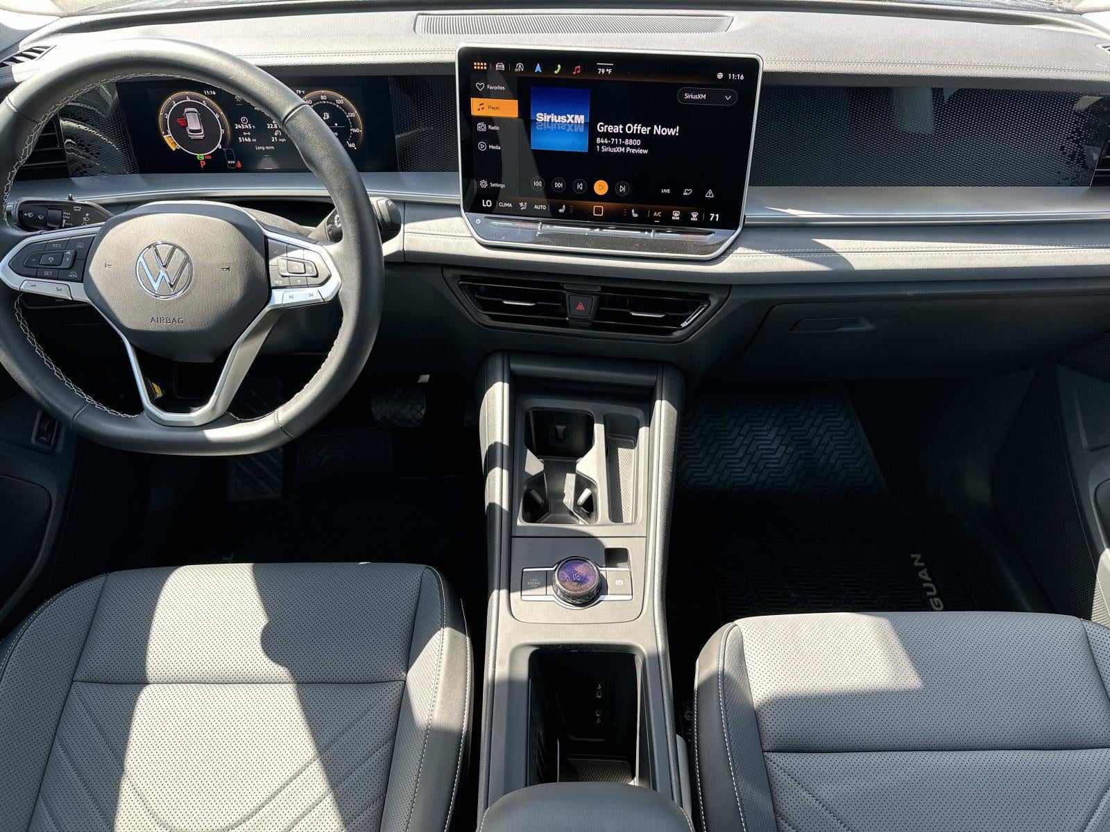 2025 Volkswagen Tiguan 2.0T SE 4MOTION