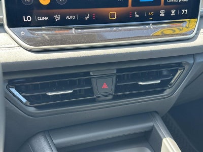 2025 Volkswagen Tiguan 2.0T SE 4MOTION