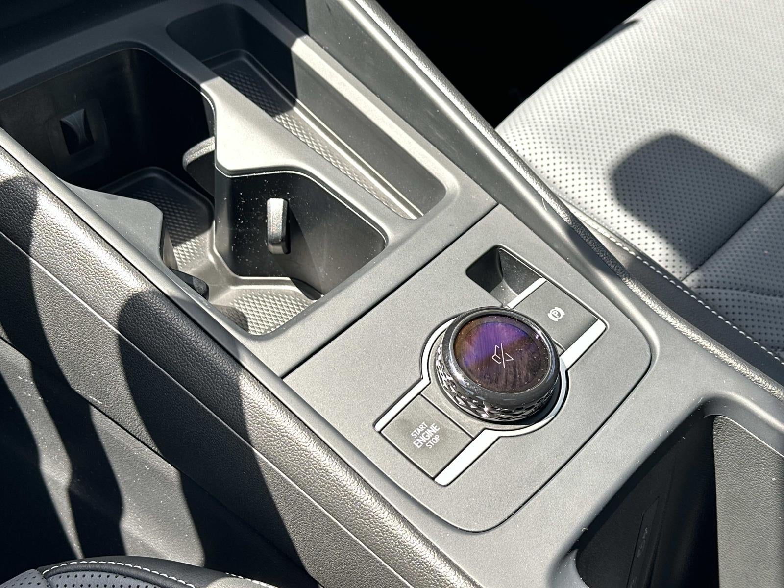 2025 Volkswagen Tiguan 2.0T SE 4MOTION