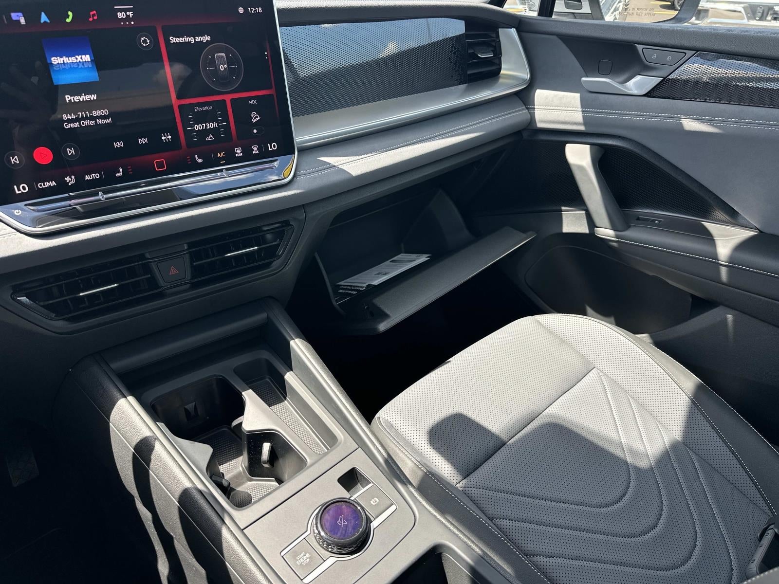 2025 Volkswagen Tiguan 2.0T SE 4MOTION
