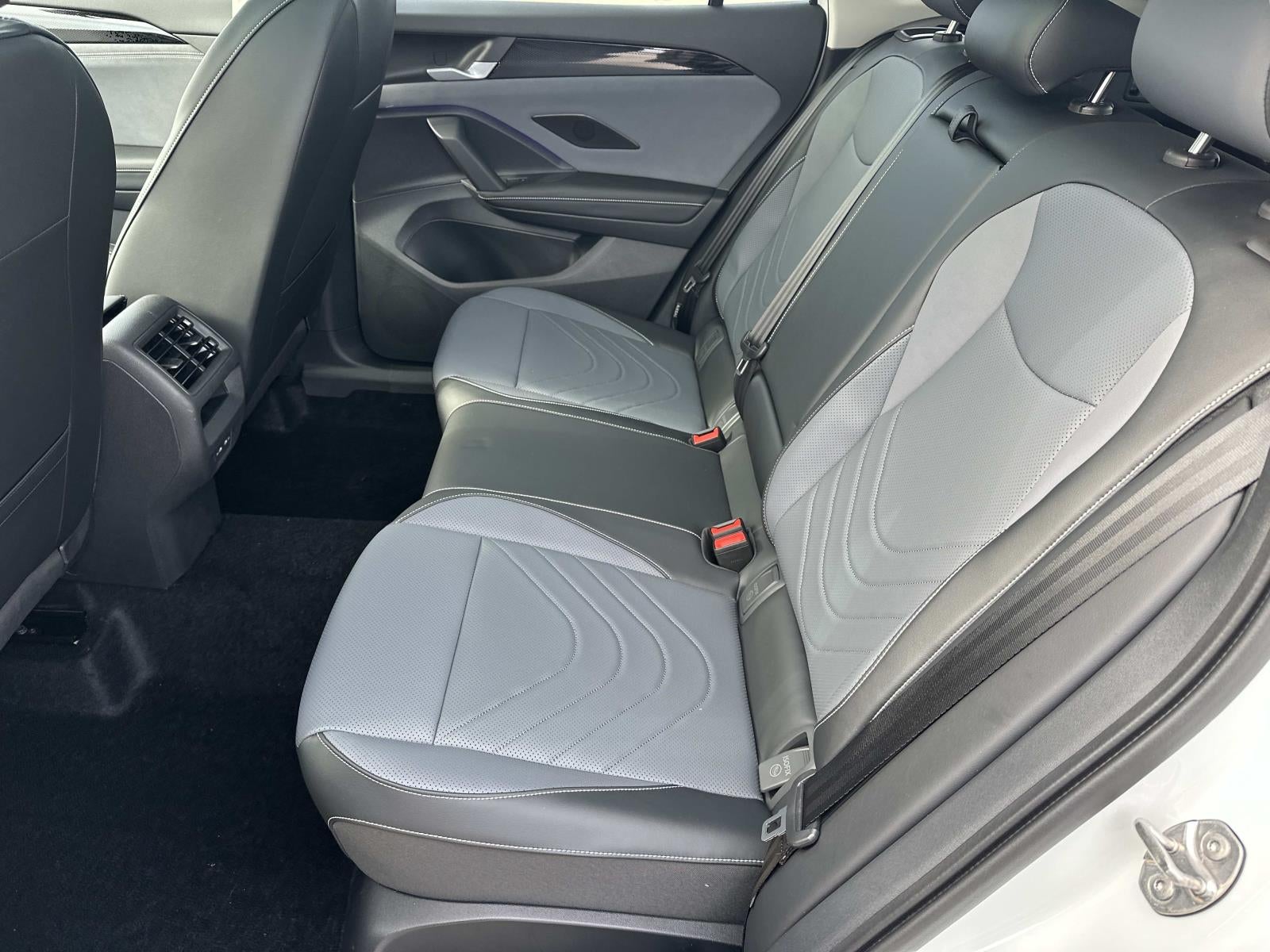 2026 Volkswagen Tiguan SE 4MOTION