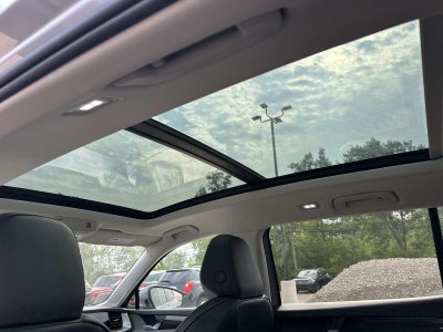 2026 Volkswagen Tiguan SE 4MOTION