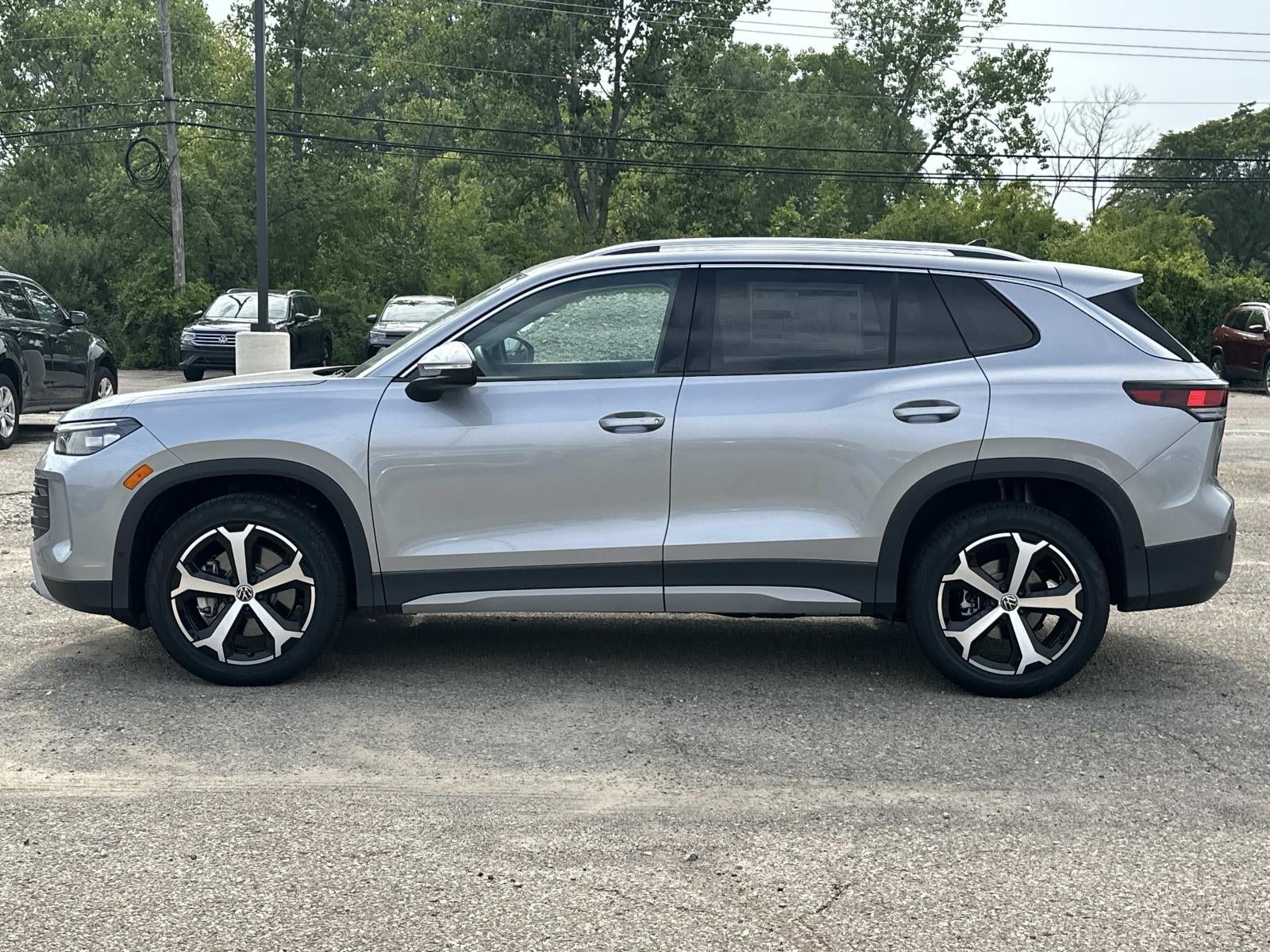 2026 Volkswagen Tiguan SE 4MOTION