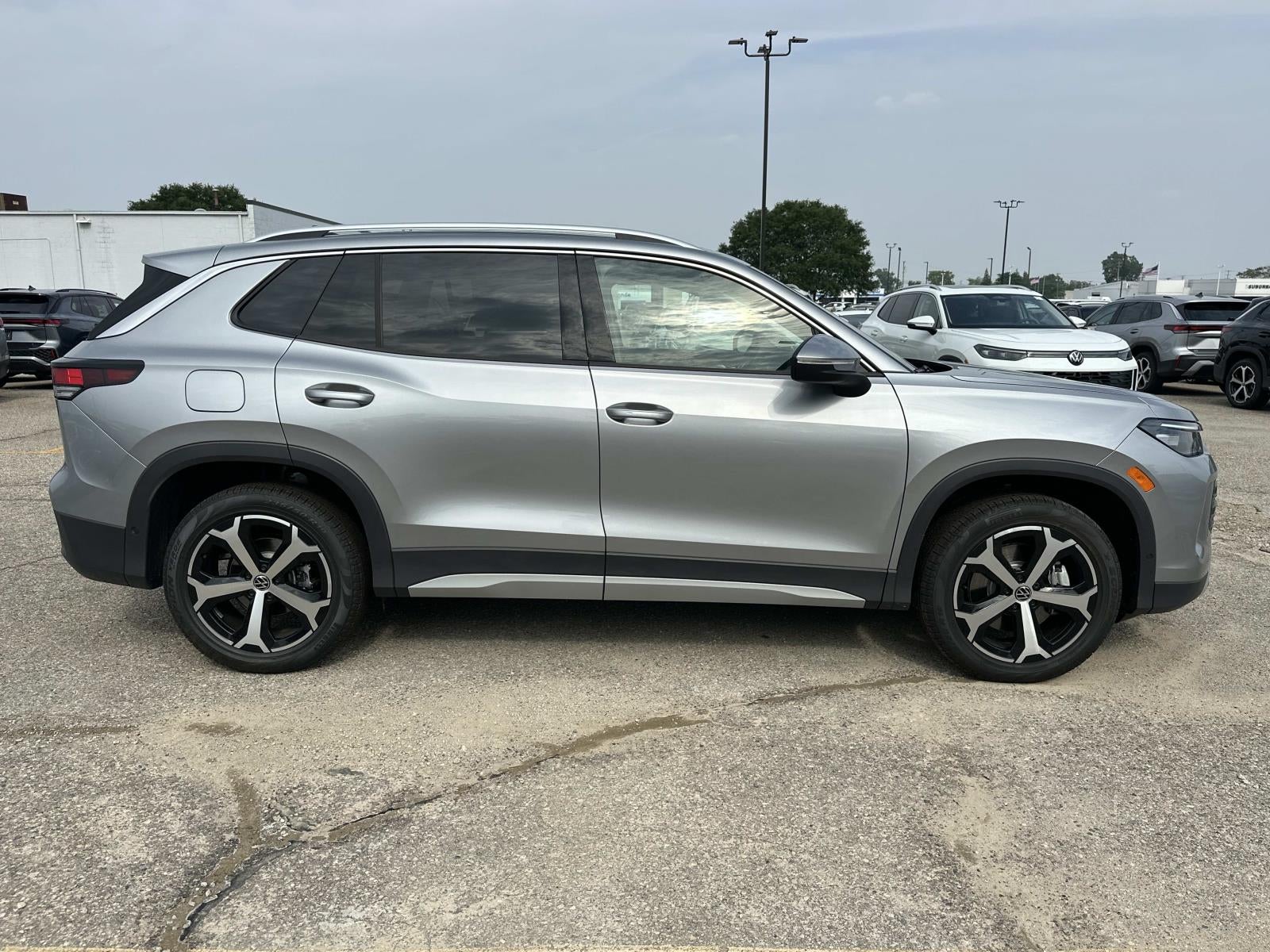2026 Volkswagen Tiguan SE 4MOTION