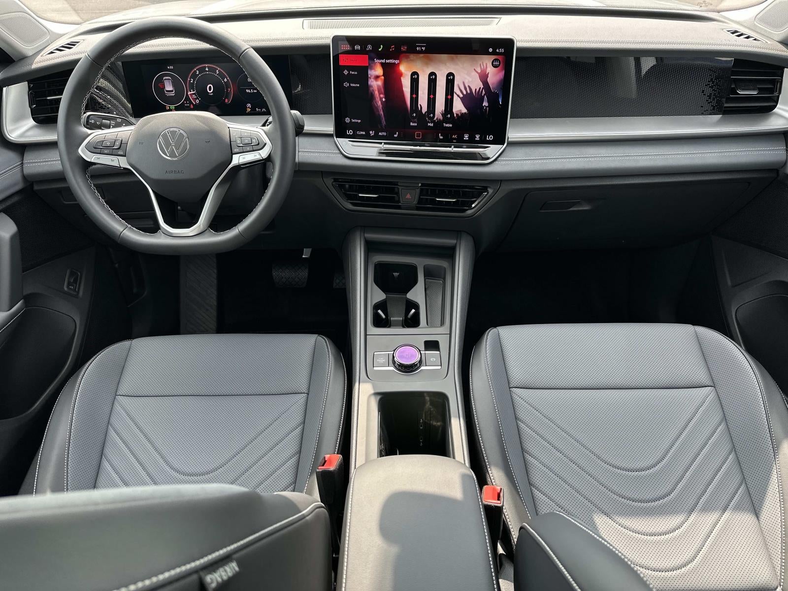 2026 Volkswagen Tiguan SE 4MOTION