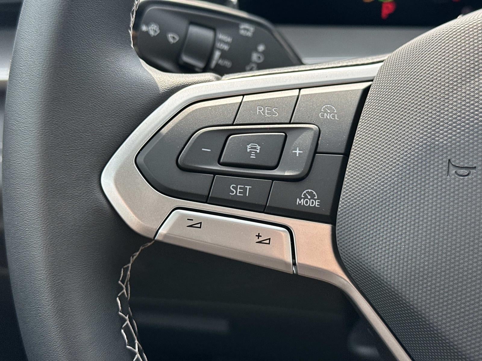 2026 Volkswagen Tiguan SE 4MOTION