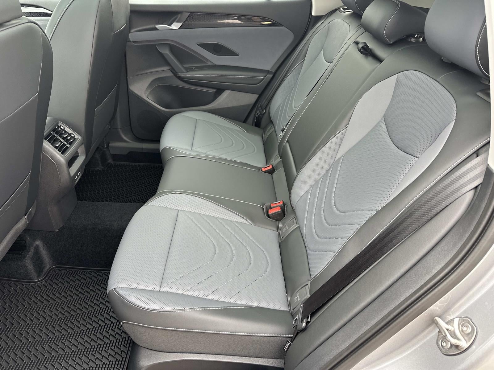2026 Volkswagen Tiguan SE 4MOTION