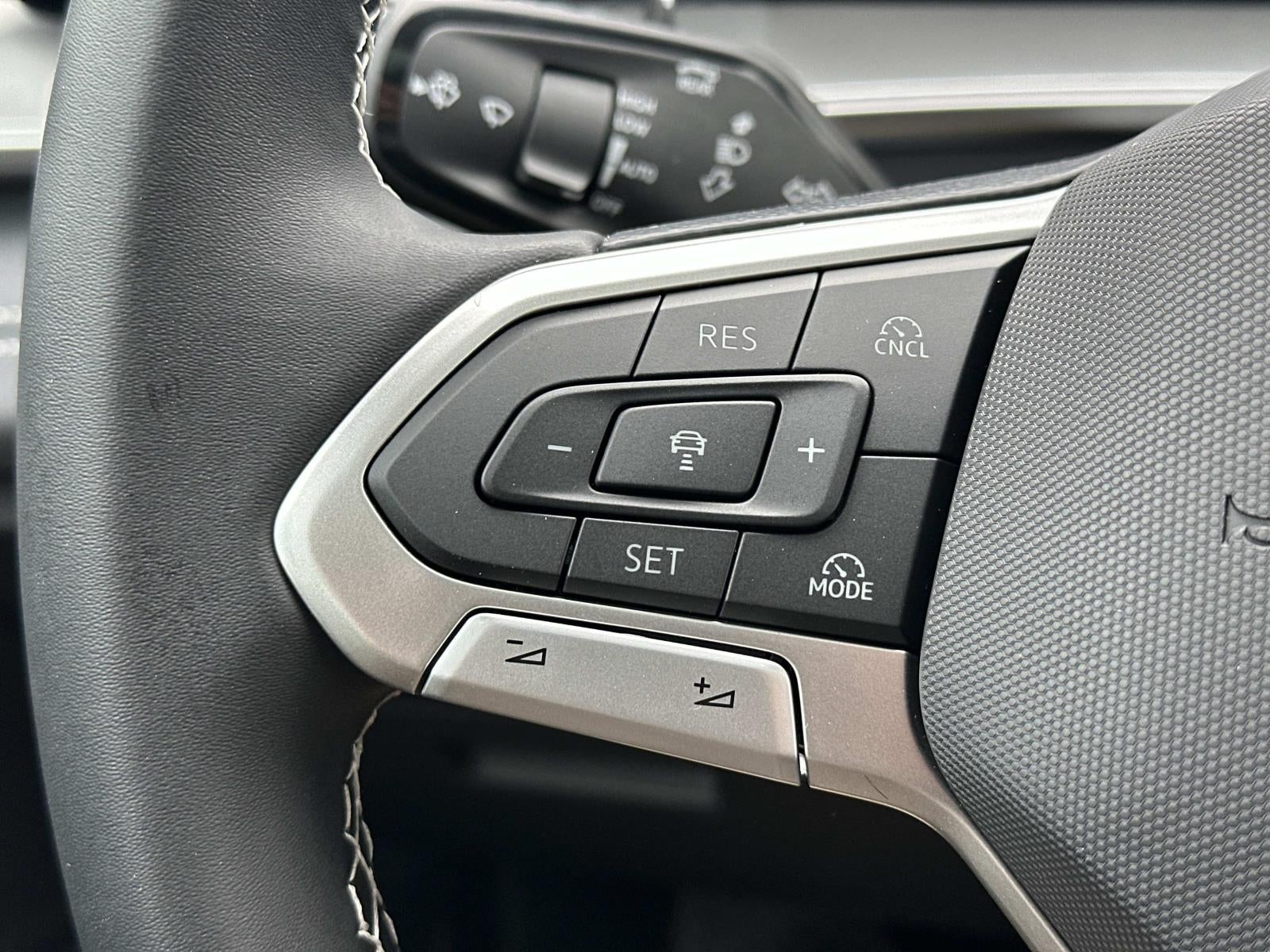 2026 Volkswagen Tiguan SE 4MOTION