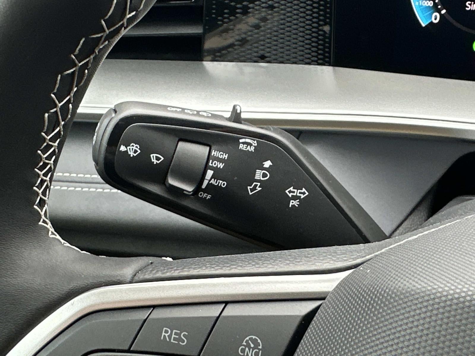 2026 Volkswagen Tiguan SE 4MOTION