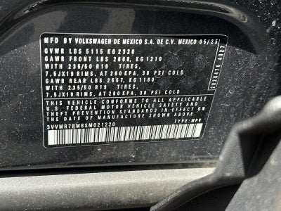 2025 Volkswagen Tiguan 2.0T SE 4MOTION