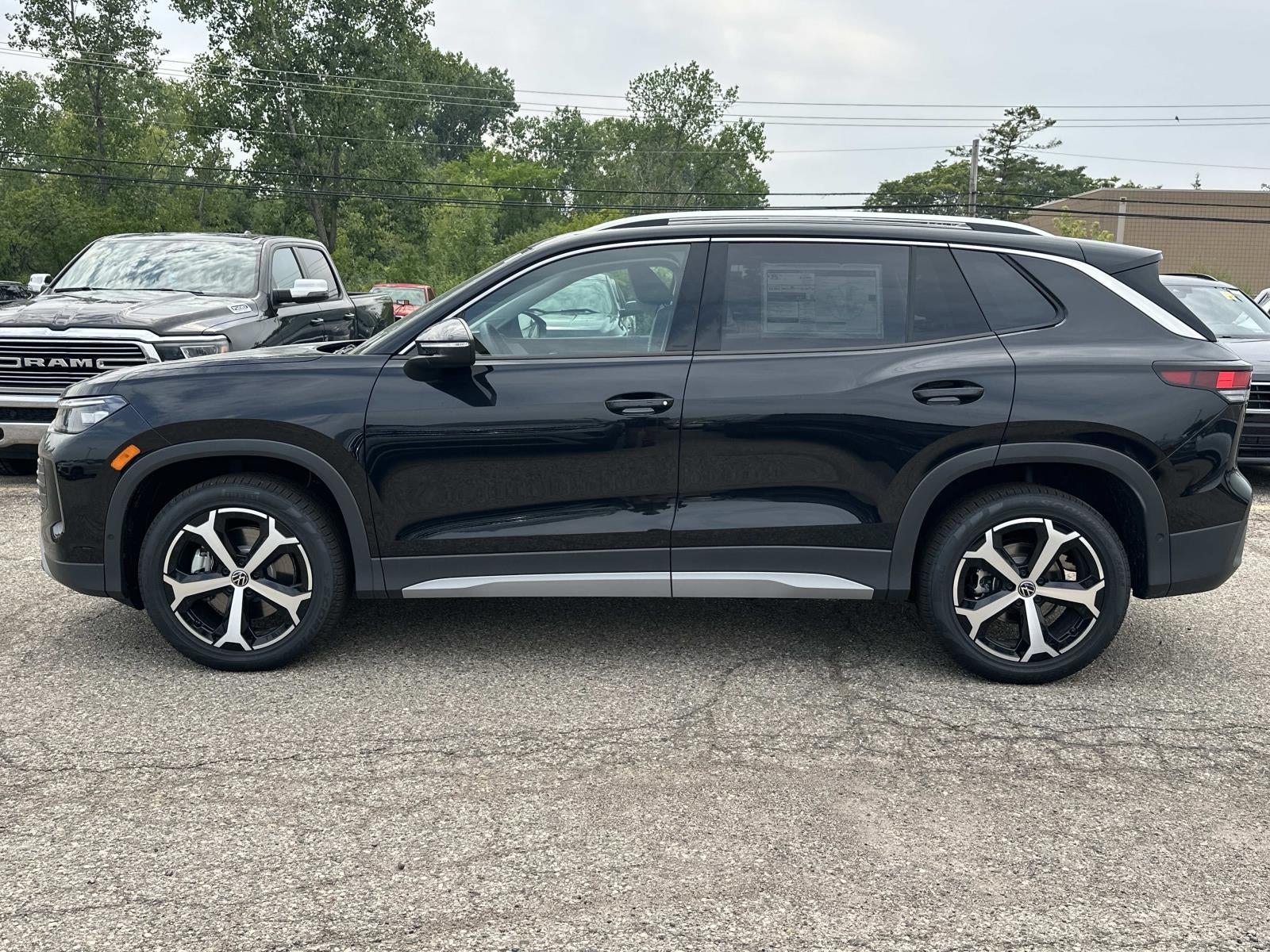 2026 Volkswagen Tiguan SE 4MOTION