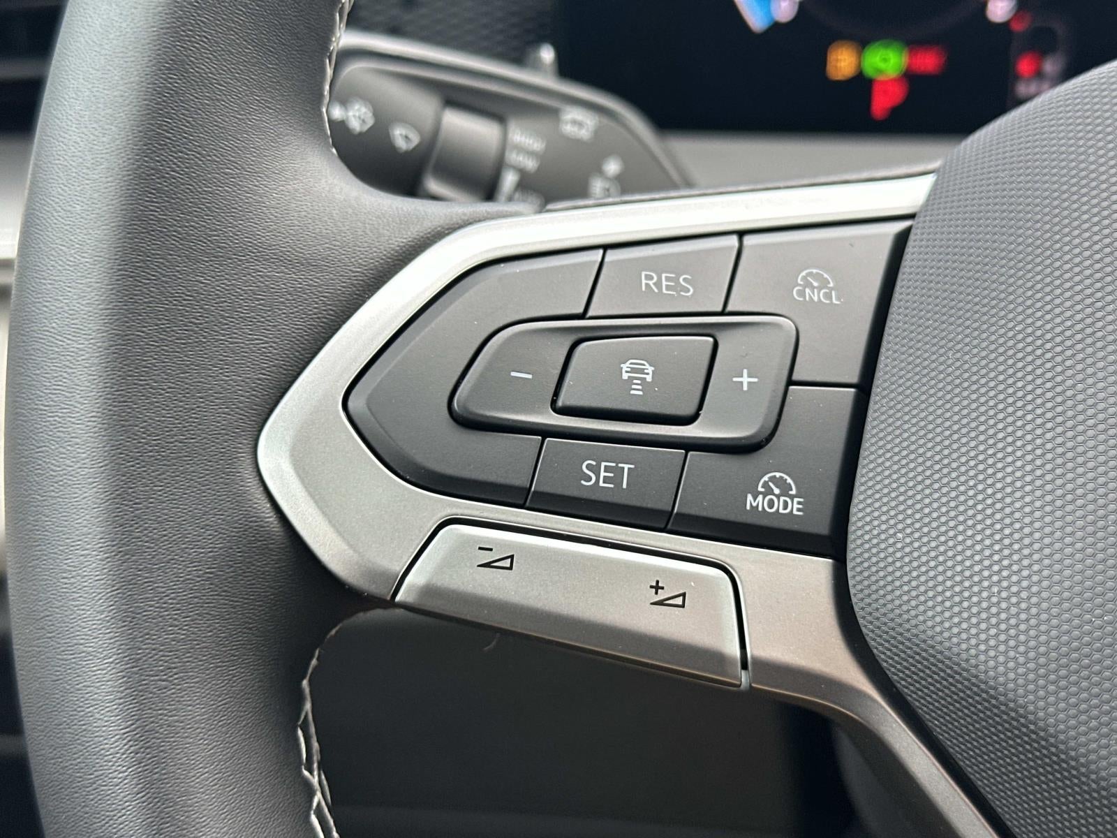 2026 Volkswagen Tiguan SE 4MOTION