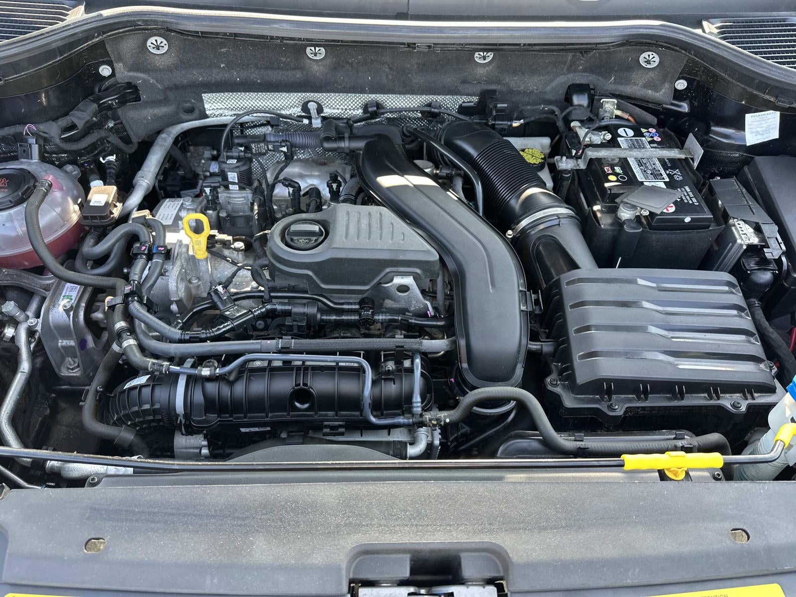 2023 Volkswagen Taos SE FWD