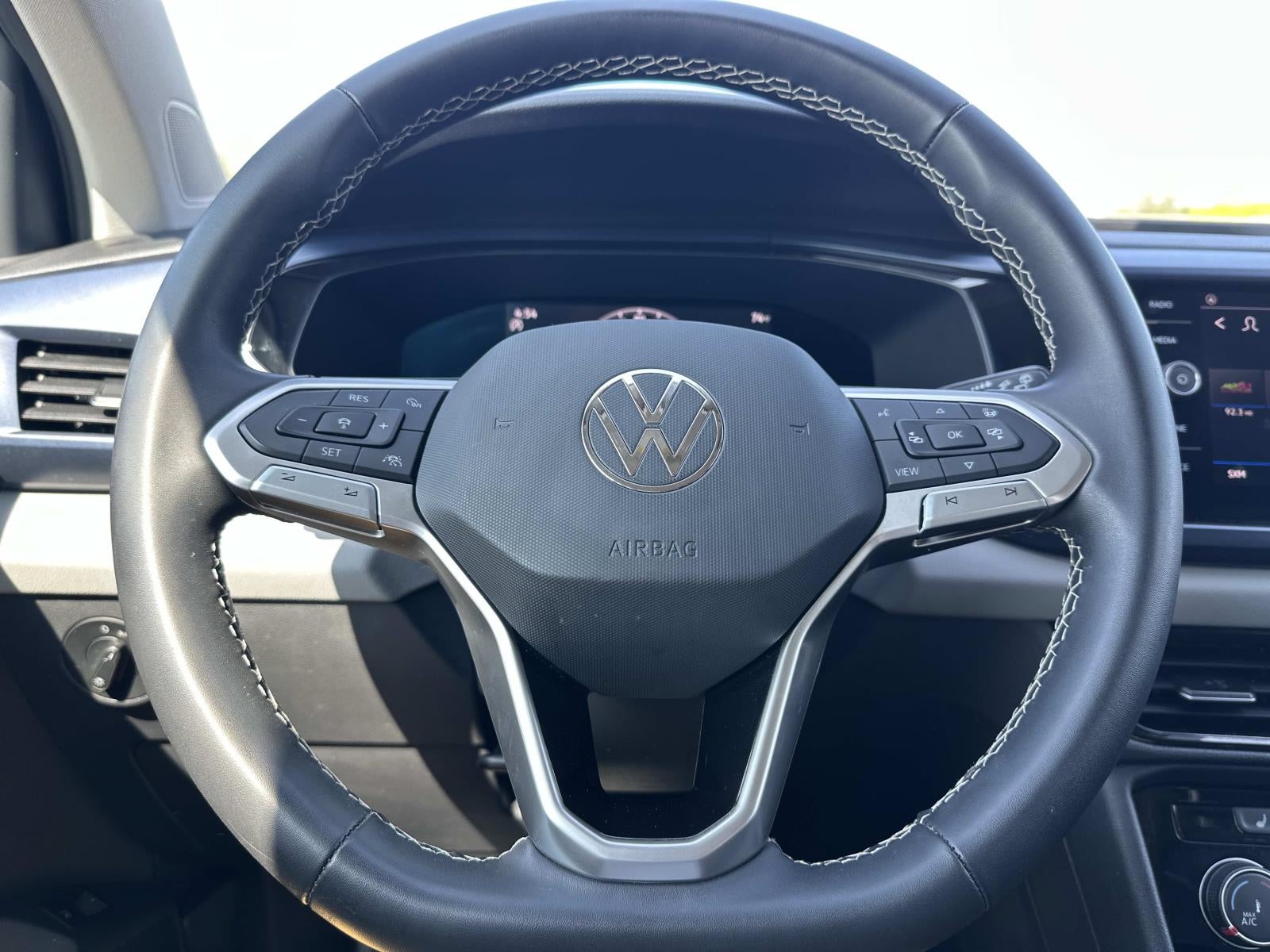 2023 Volkswagen Taos SE FWD