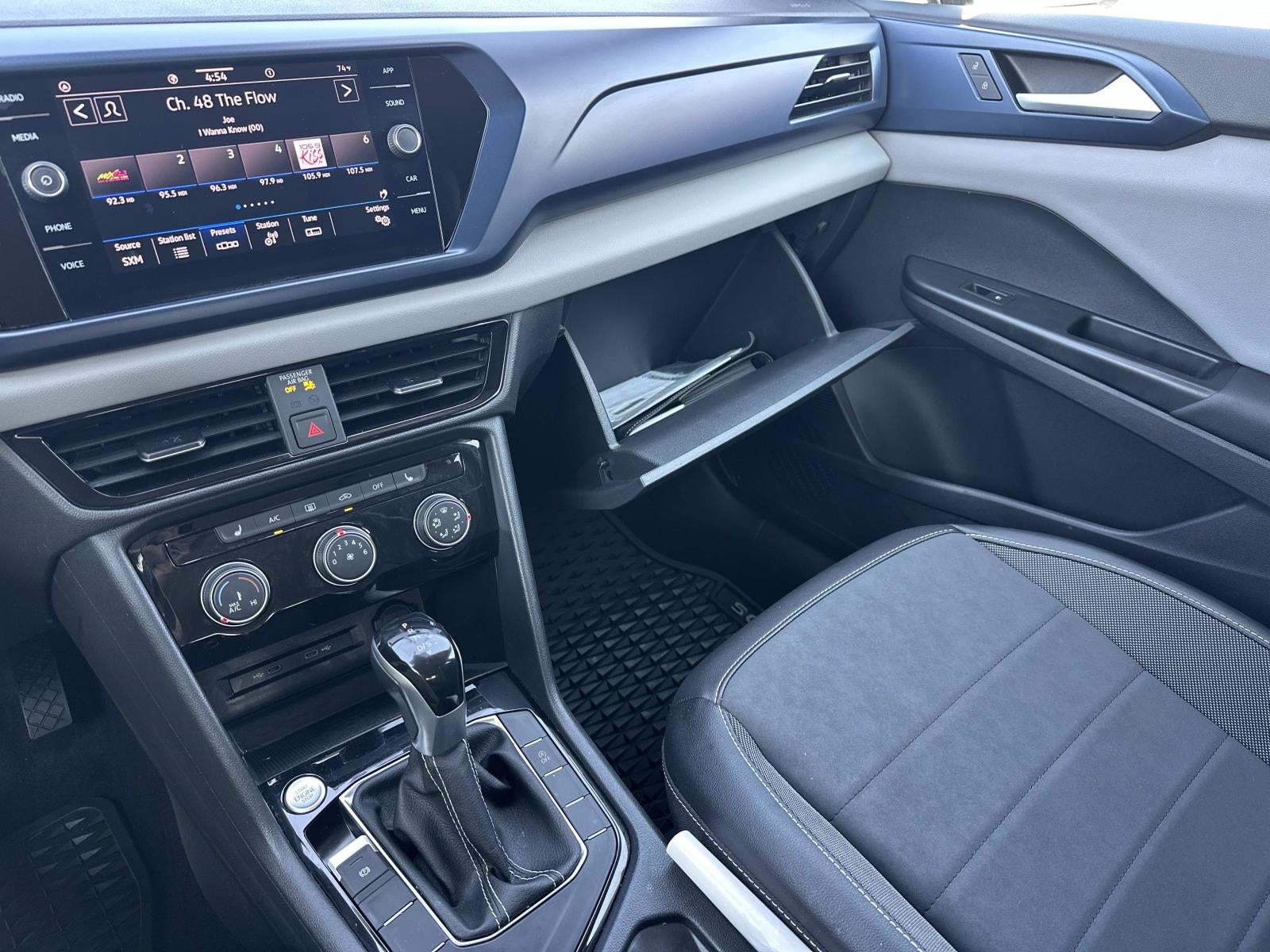 2023 Volkswagen Taos SE FWD