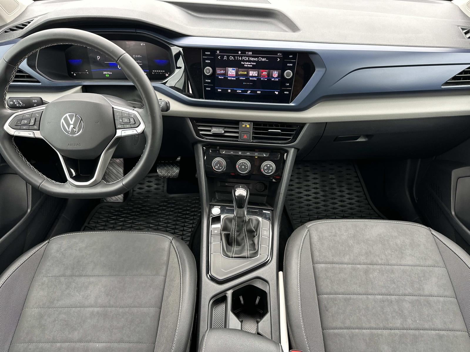 2023 Volkswagen Taos SE FWD