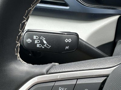 2023 Volkswagen Taos SE FWD